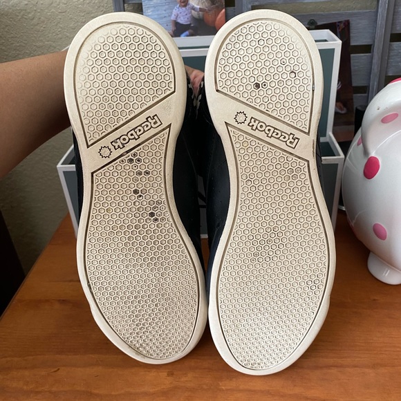 Leopard high top Reeboks - Picture 3 of 5